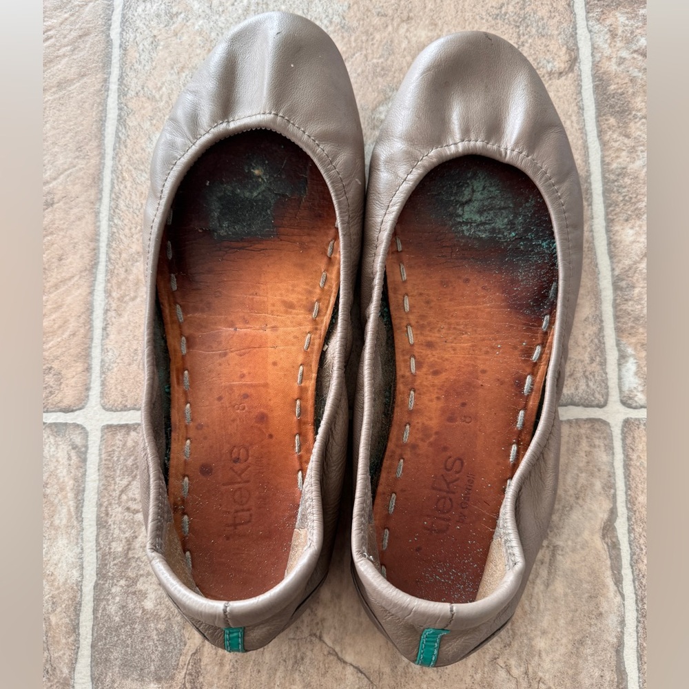 Tieks Taupe Flats